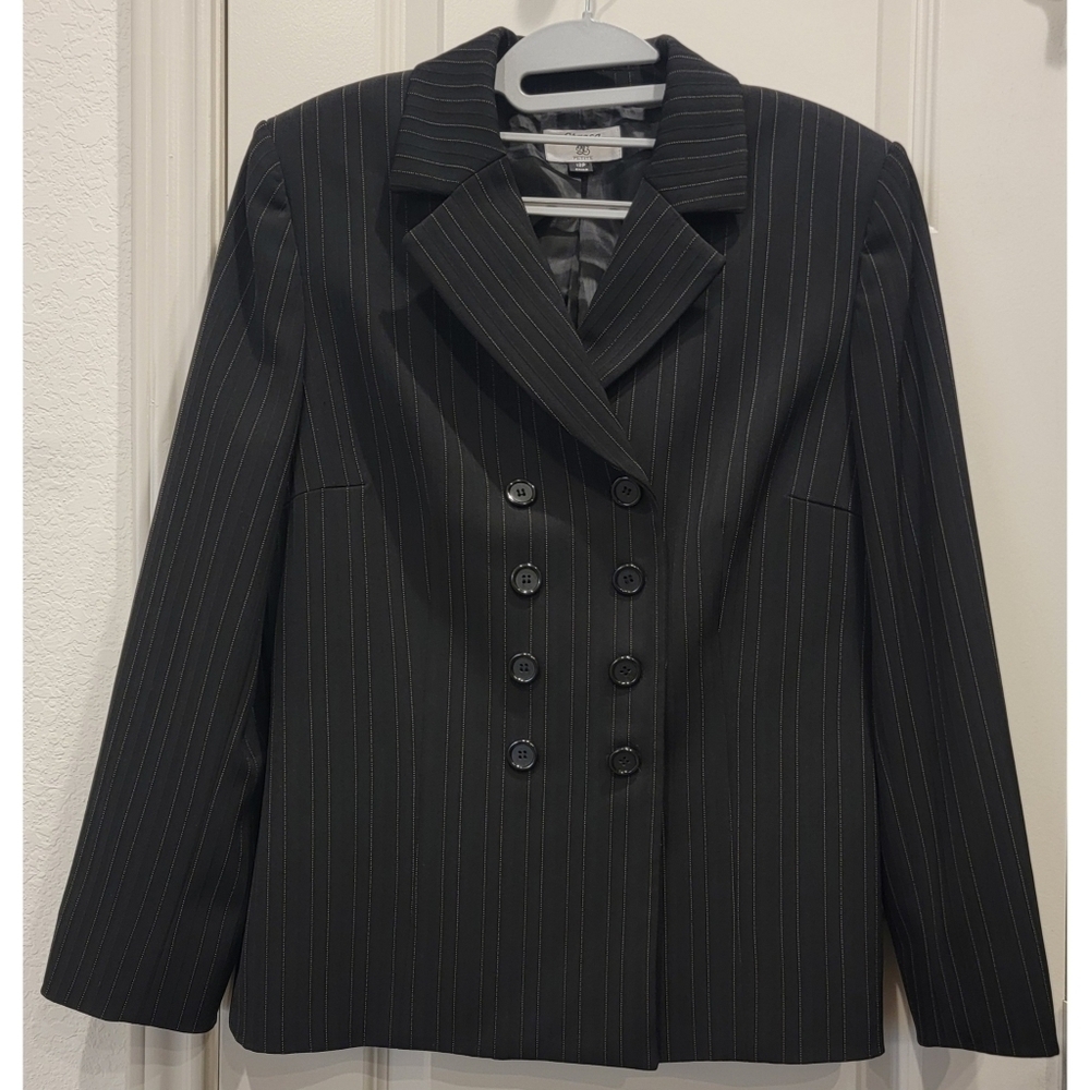 Women's Stresa Pinstripe Blazer